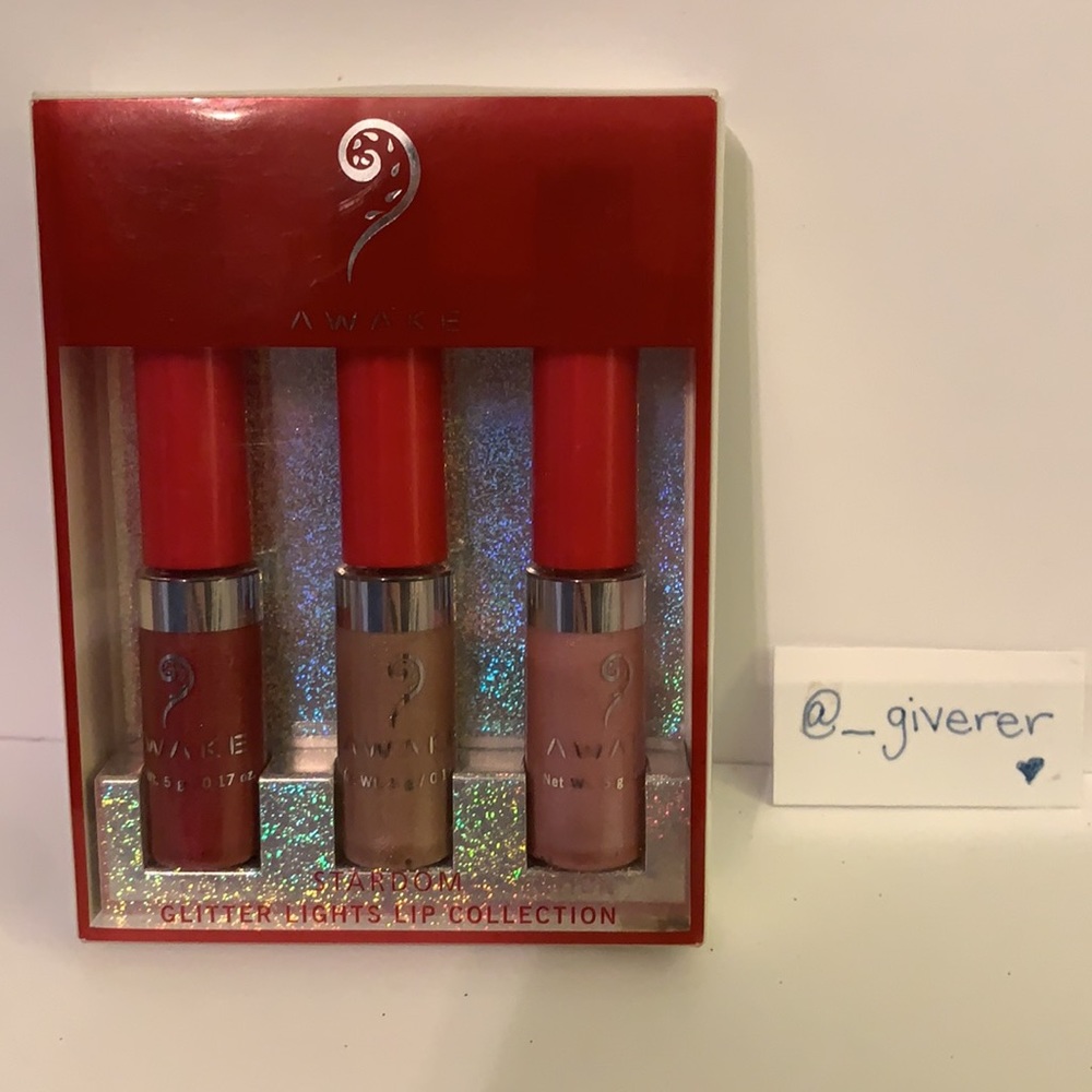 Awake Stardom Glitter Lip Collection Set
